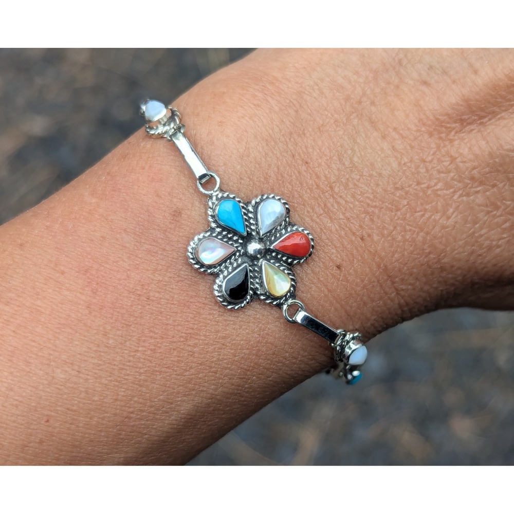 Genuine Native American Jewelry Charm Bracelet‎ Zuni Made Silver | size 6.5